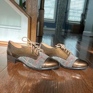 Adorable shoes but I need more closet space